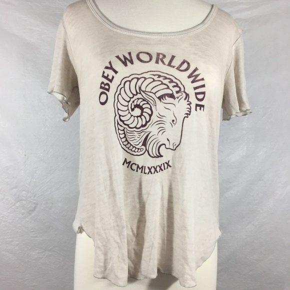 3/$15 Obey Worldwide Ram Head Taurus Graphic Tee - Picture 1 of 5